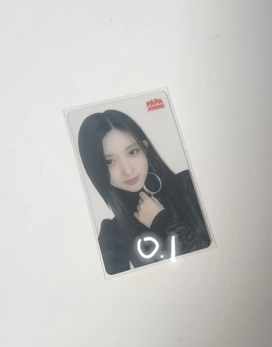 Ive gaeul papa johns photocard sell it.