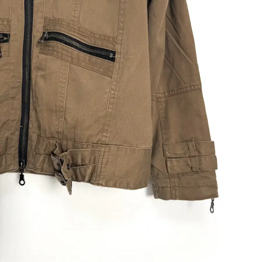 In the antic utility military jacket