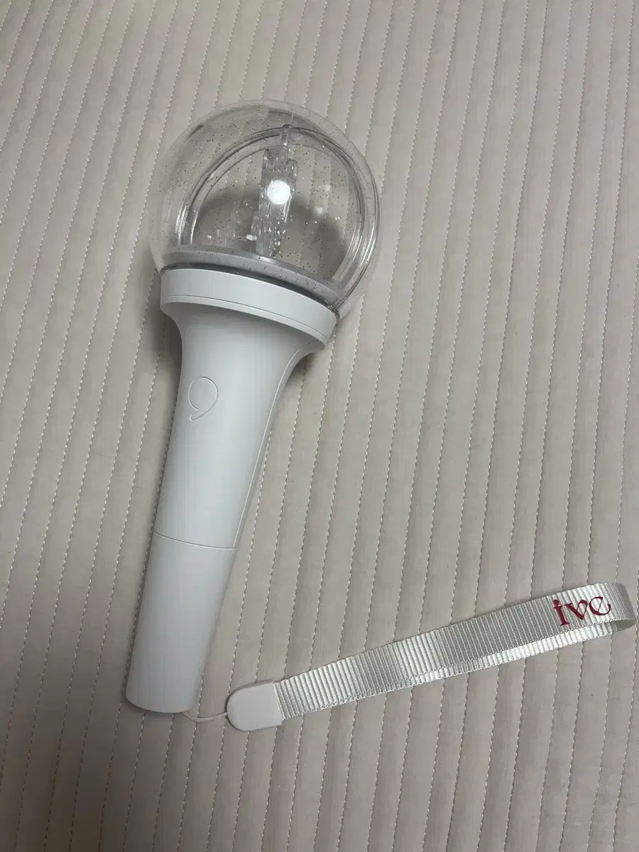 ive official lightstick wts sell ihaebong lay wonyoung yujin photocard liz leeseo