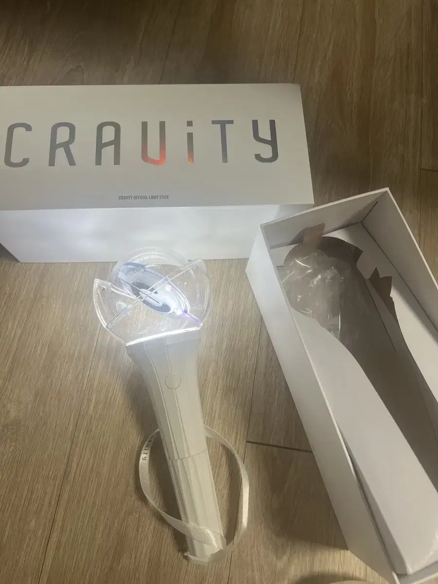 Cravity Remembrance Bong