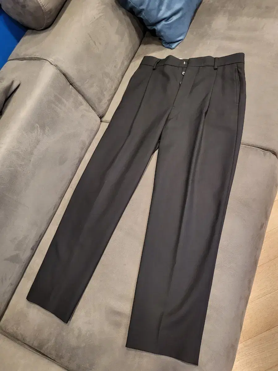 LemaireGenuine (new)Black slacks pants46(30) size