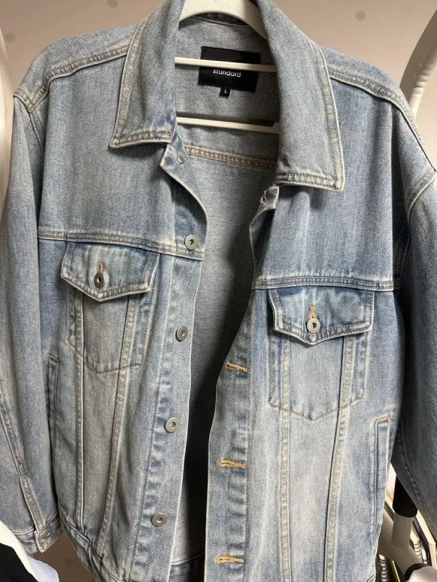 [L] Unisex Standard Denim Jacket