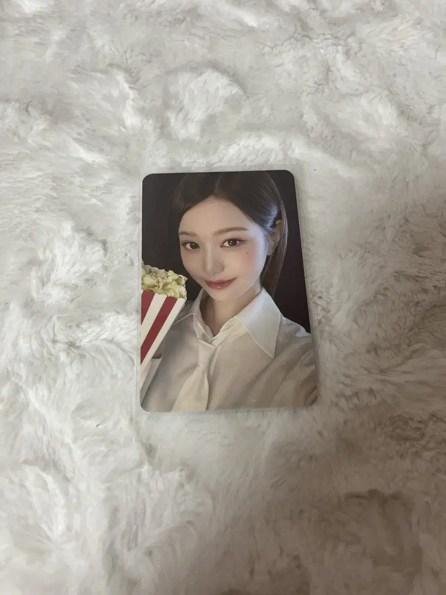 ive cinema pop up wonyoung photocard pow popcorn movie lotte cinema