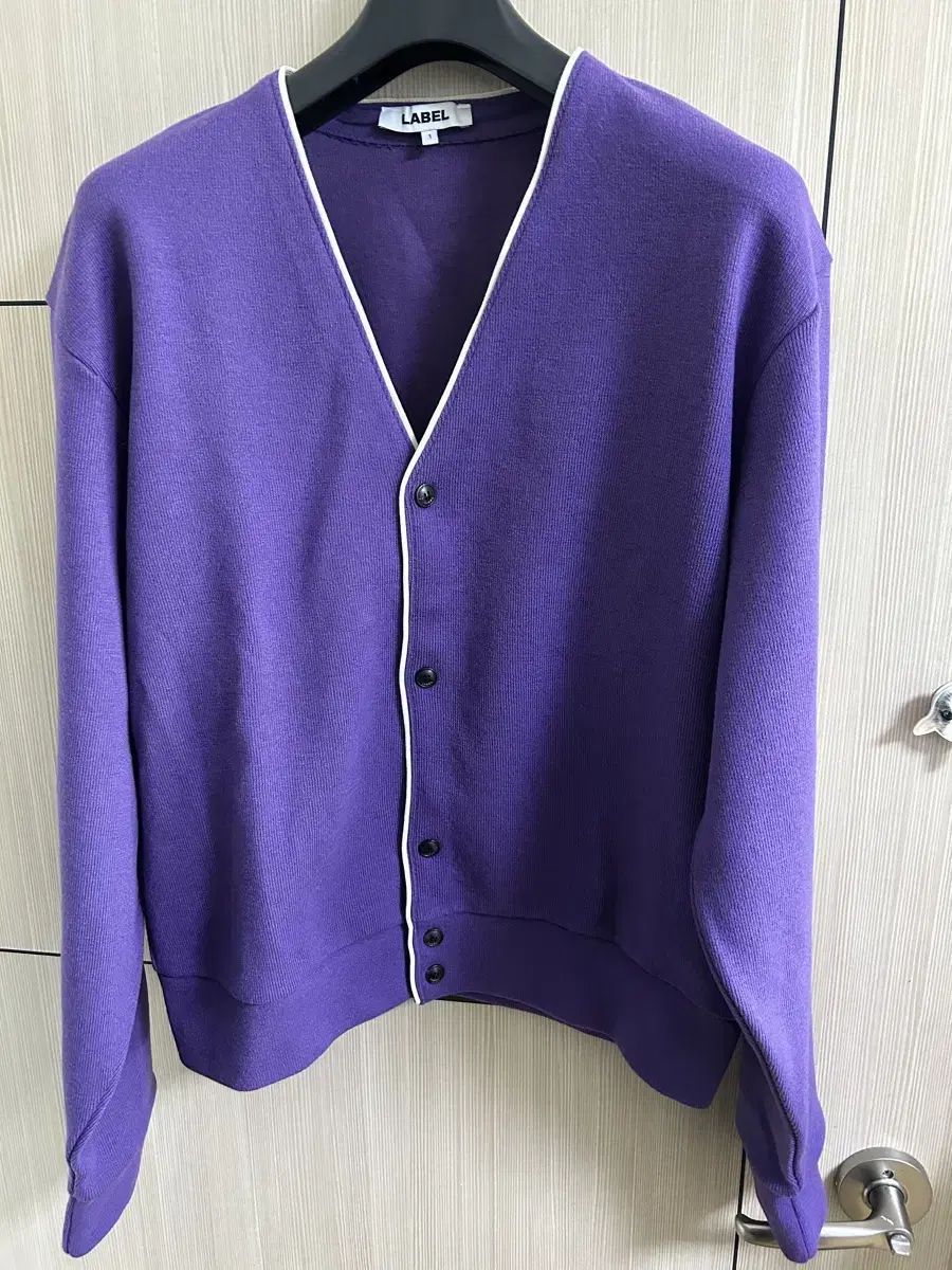 LabelArchive Cardigan 1 size