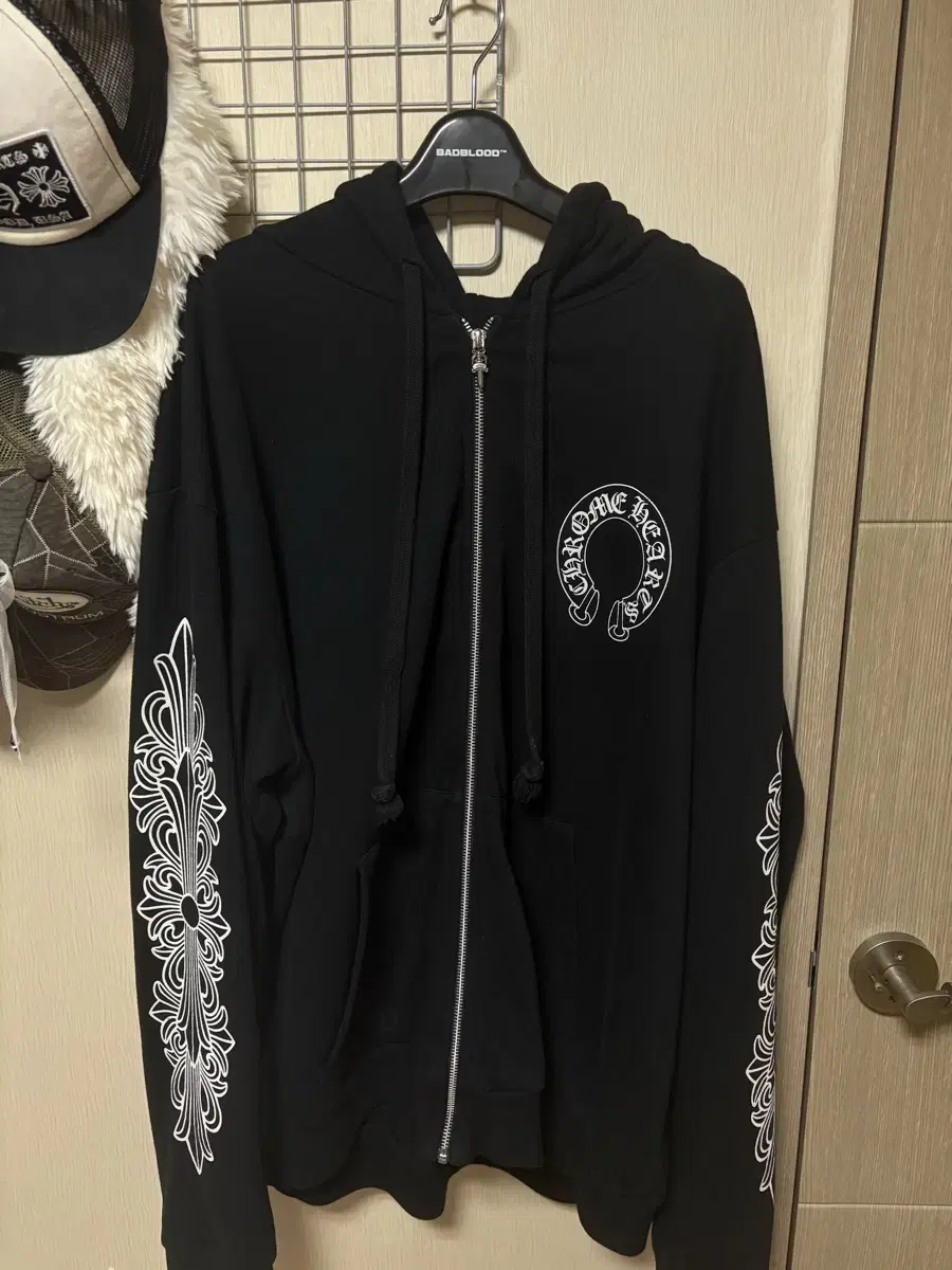 Chromehearts Horseshoe Floral Fleece Zip-Up Hoodie XL