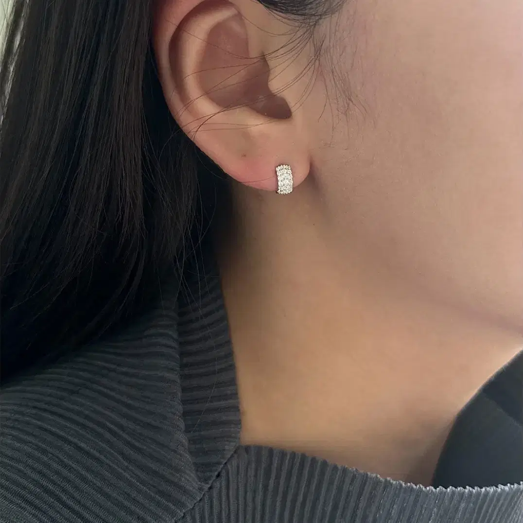 바이위켄드 Zoe cubic earring (silver925)