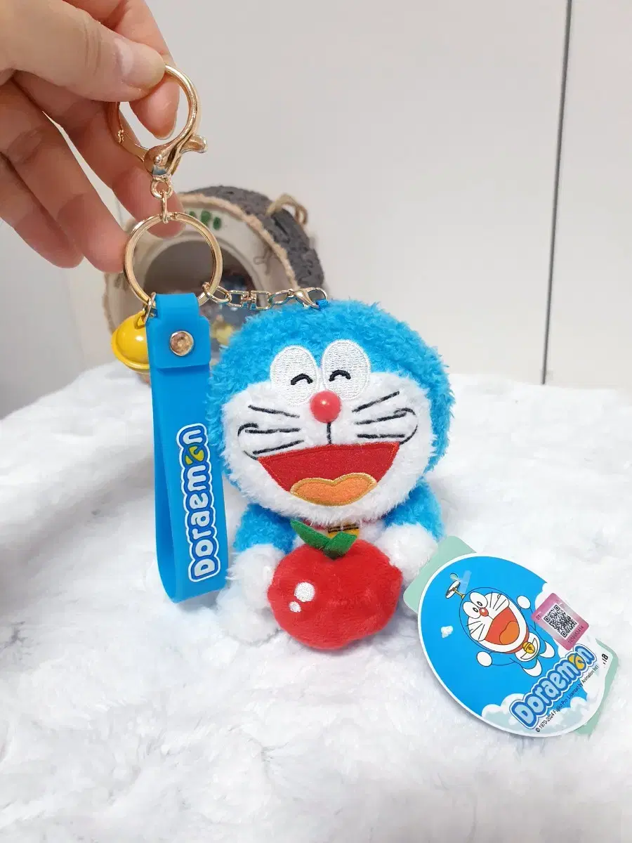 Genuine) Cute Doraemon Plush Doll Keyring/New