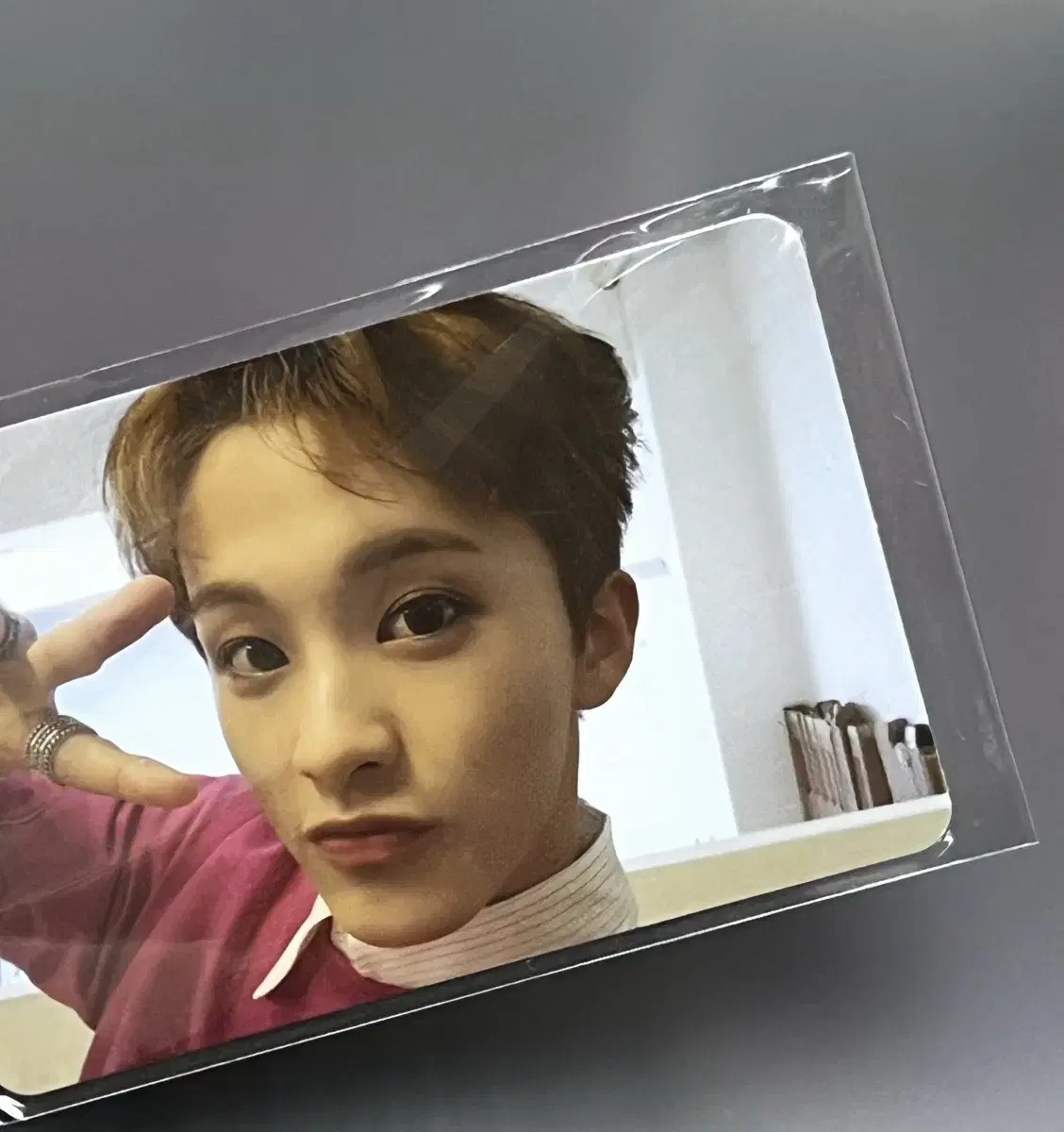 Empathy mark V mark Photocard