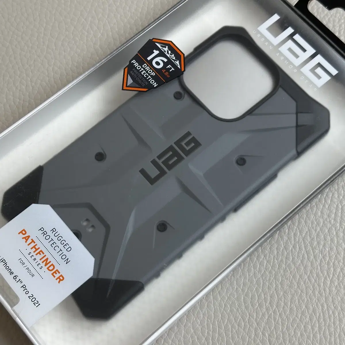 UAG 아이폰13프로 패스파인더 케이스