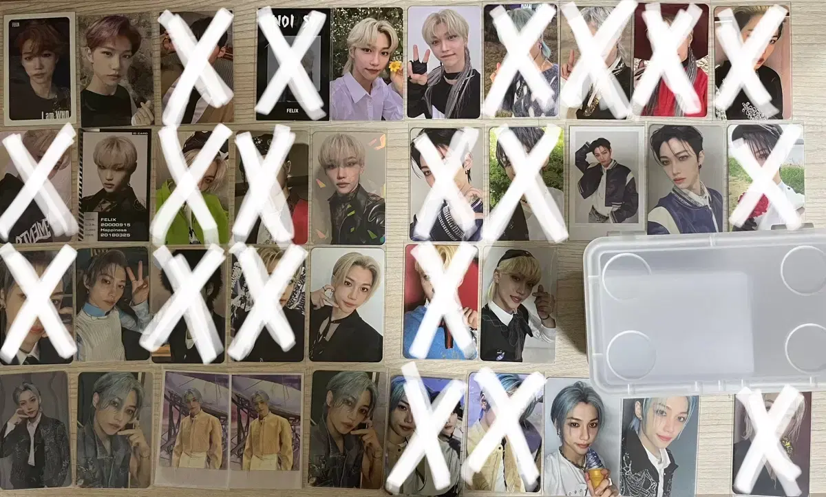 Quick sale) skz felix photocard Bulk