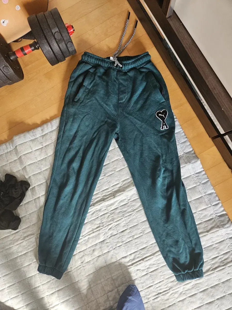 Amifumacolabo Pants