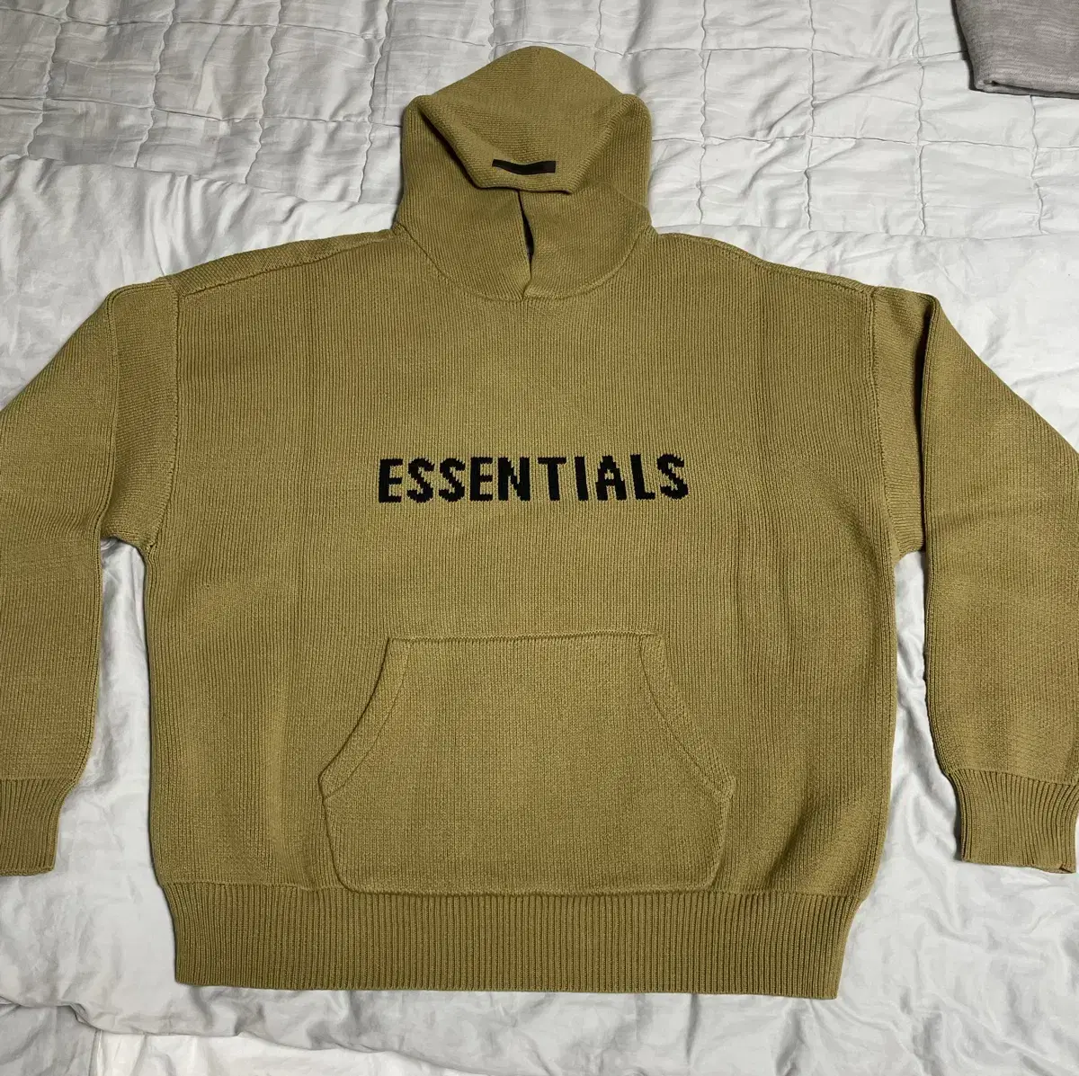 Essentials 에센셜 니트 풀오버 후드 앰버 - 21FW XL