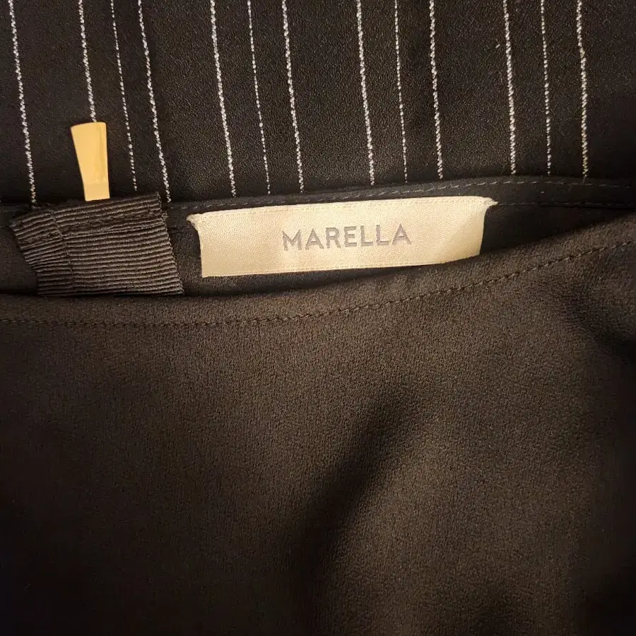 새상품. 정품  MaxMara  마렐라  오버핏 원피스   55 ~ 66