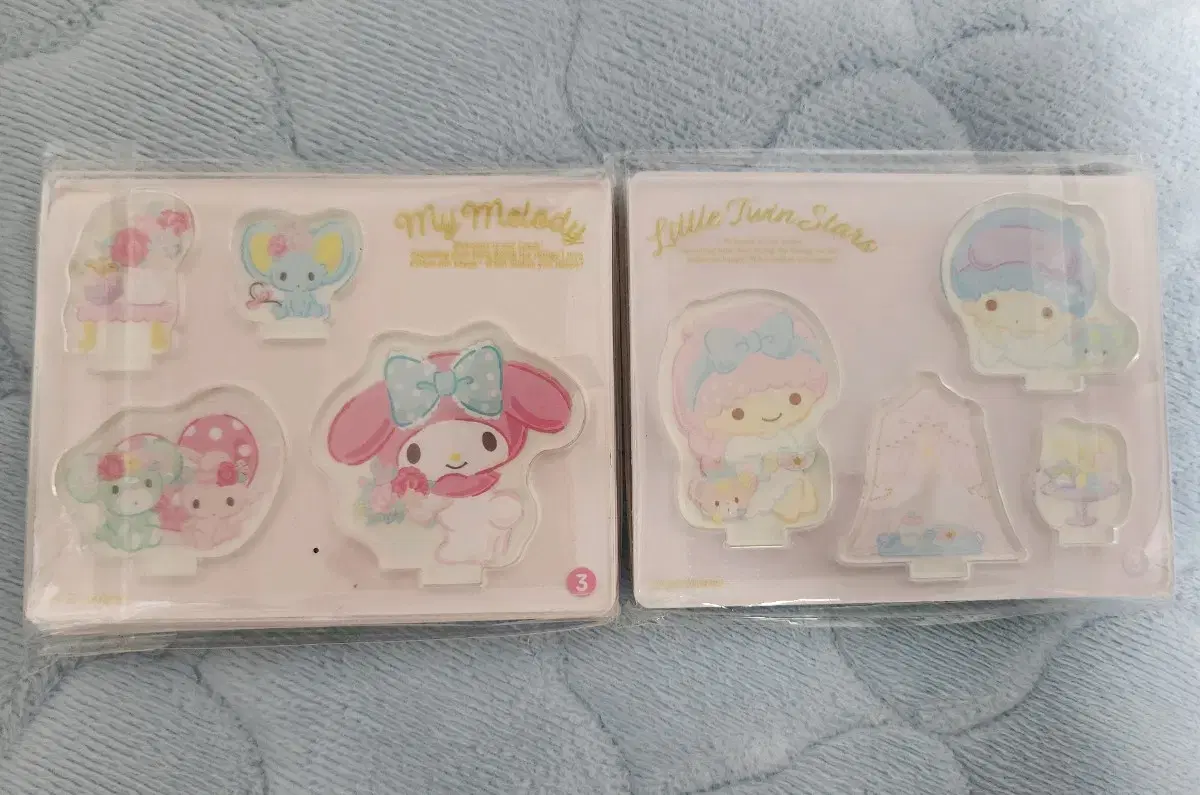 Bulk) Unsealed Sanrio My Melody Twins...? acrylic