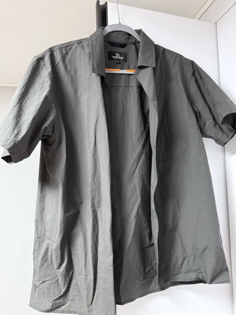 Kolon Sport Solid Short Sleeve Shirt 100 Dark Gray