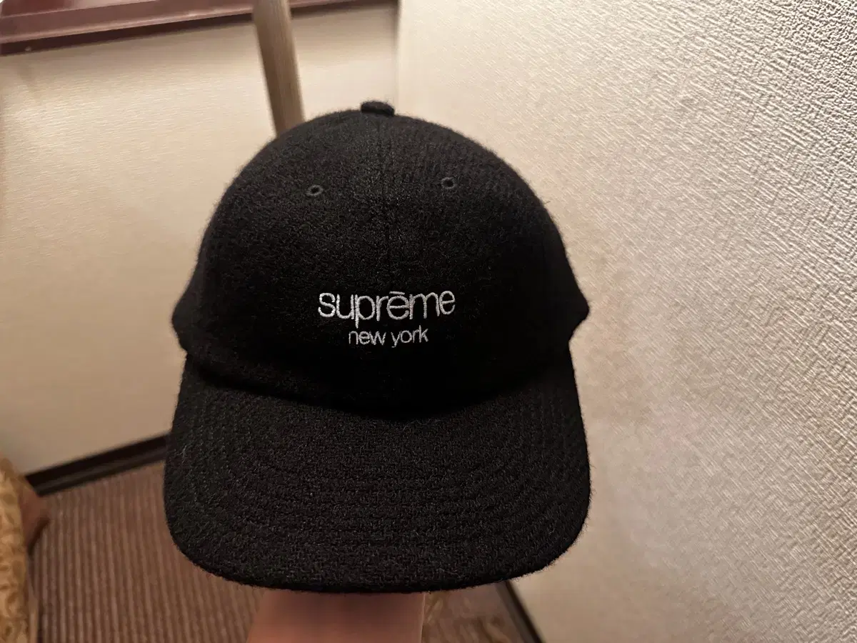 Supreme Harris Tweed 6-Panel Black - 24F