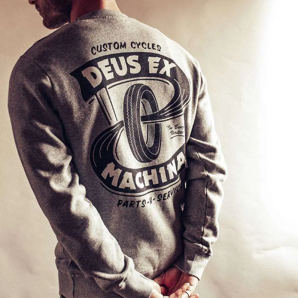 Deus ex machina deus ex machina sweatshirt benjin crew