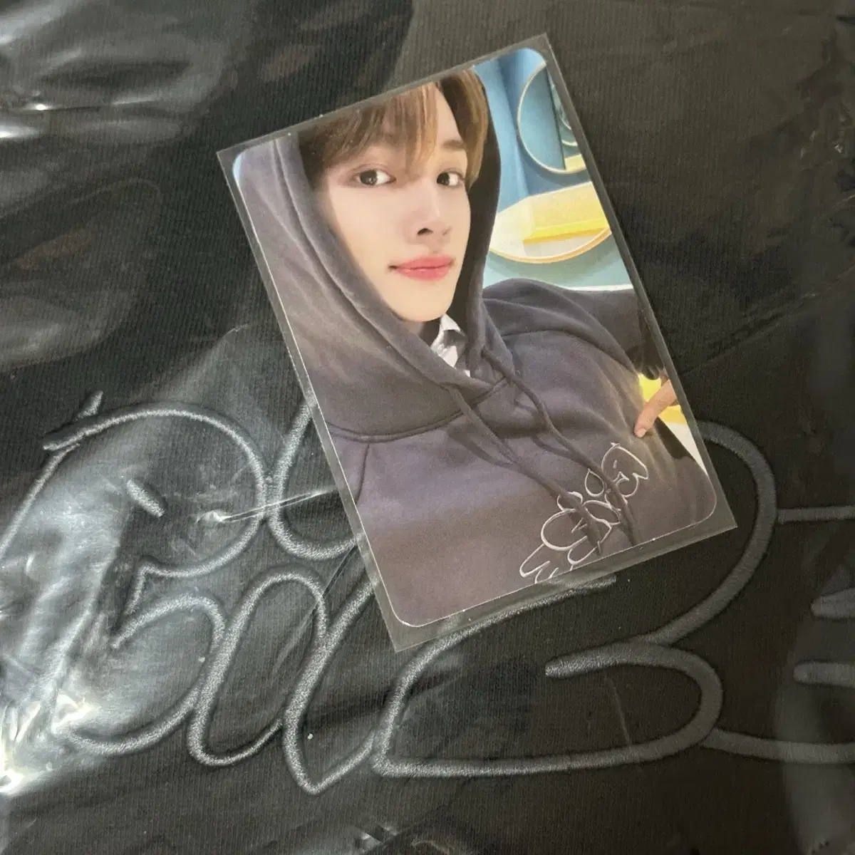 WTS / riize sungchan hoodies photocard pop up