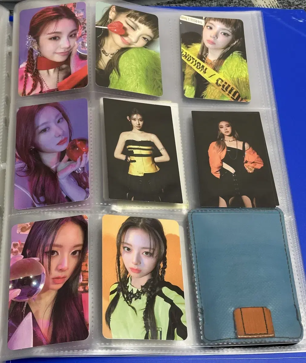 Bulk) Itzy Crazy Mafia Photo Cards