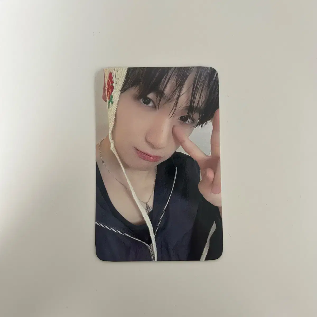 The Boyz hyunjae Aberline photocard crocheted bandana strawberry bandana unreleased photocard wts