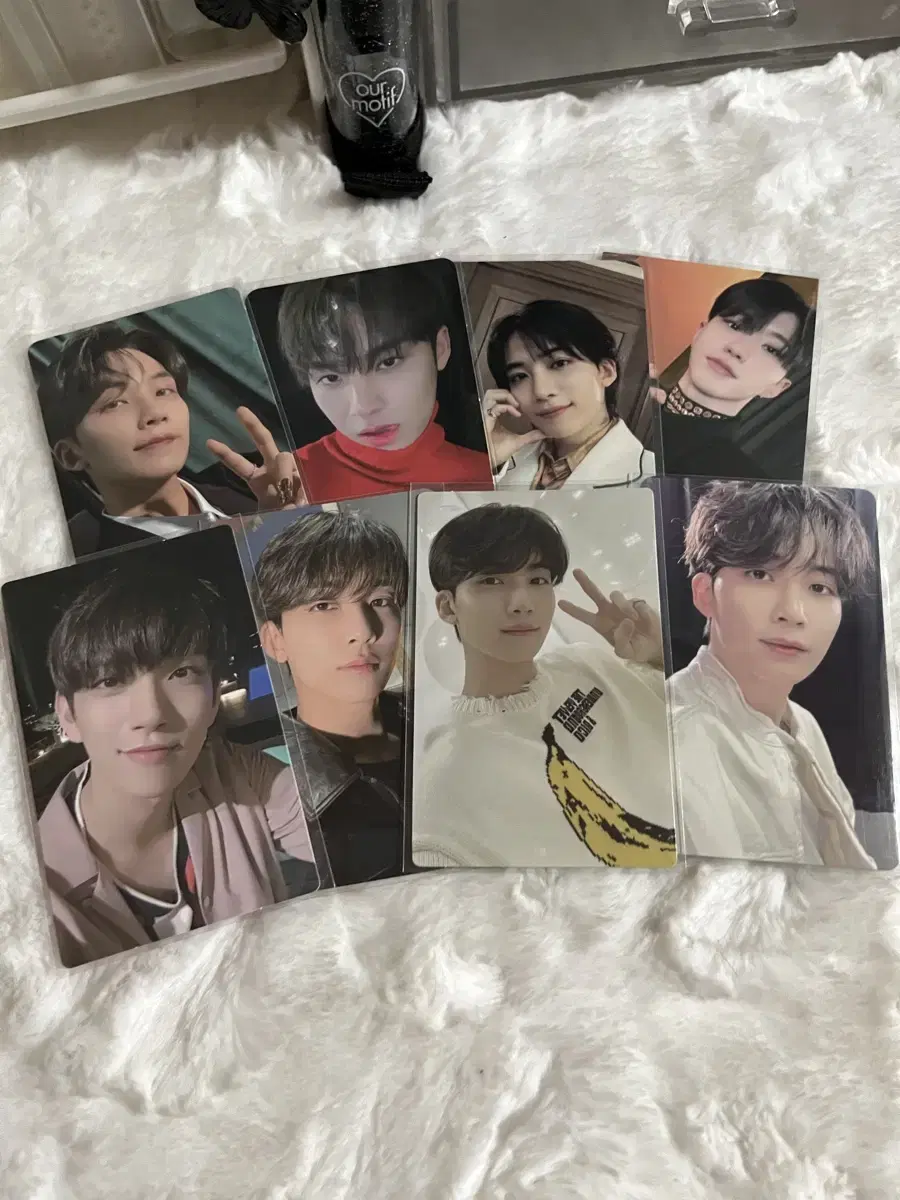 Quick sale)seventeen photocard I'm selling in bulk kim mingyu yoon jeonghan hoshi joshua