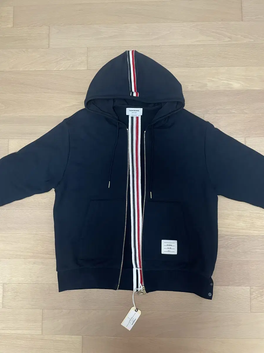 Thom Browne White Three-Wire Hooded Zip Up 4