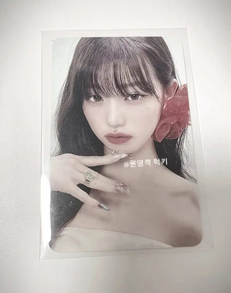 I ive got to jang wonyoung photocard sell!!!