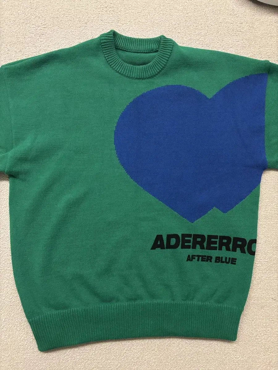 Arthur Erer Big Heart Knit (A2) Green sells