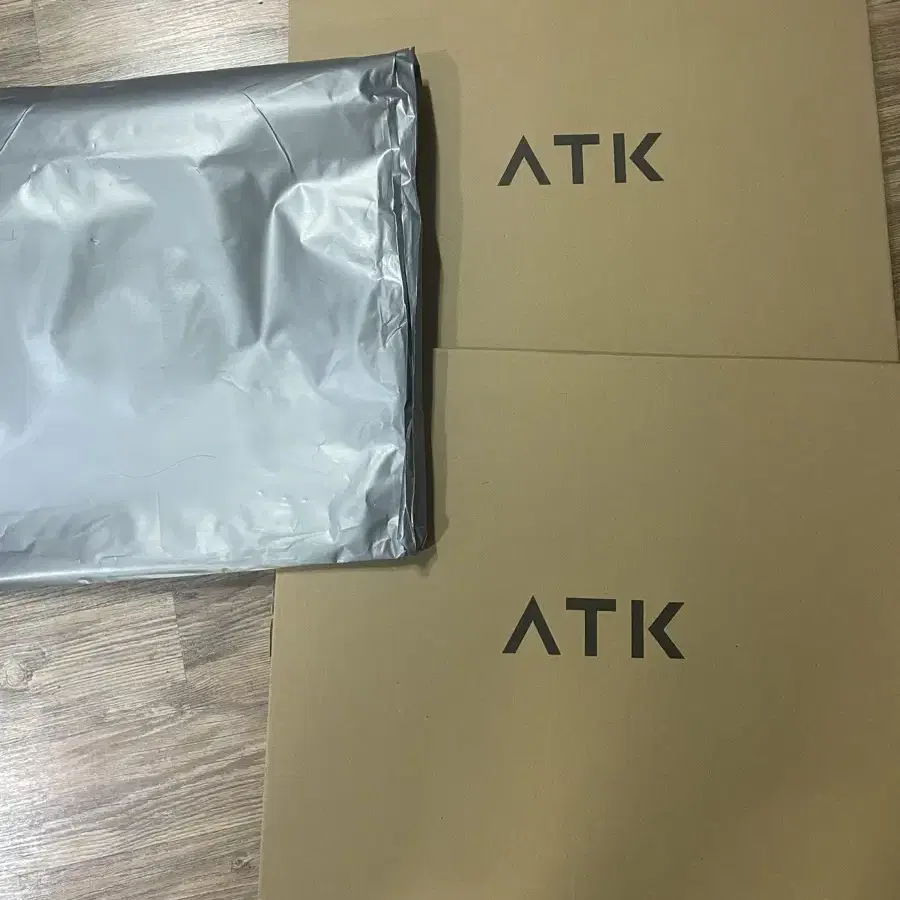 미개봉 새상품] ATK 공패드 블랙 L size 2장 일괄 판매