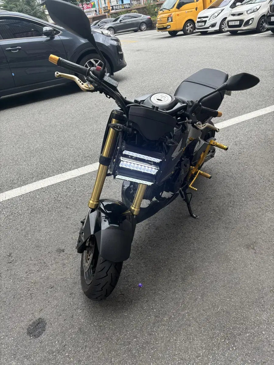 Msx125 14년식 17300km