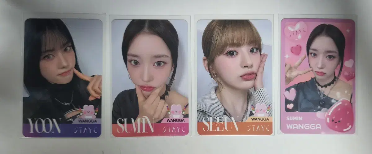 Stayc wang gatang hulu photocard sells