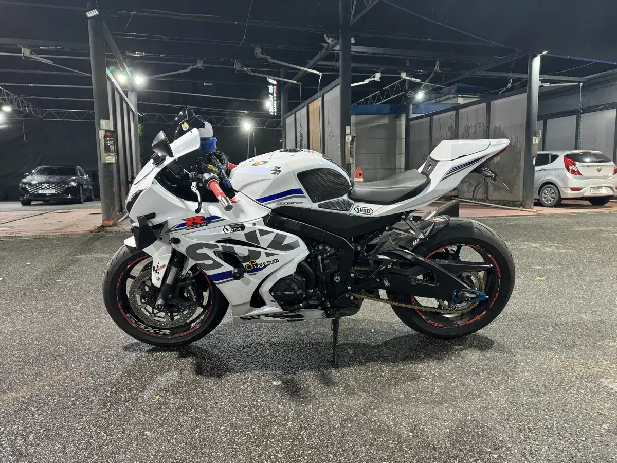 18년식 gsxr1000 풀튜닝 판매 대차 합니다