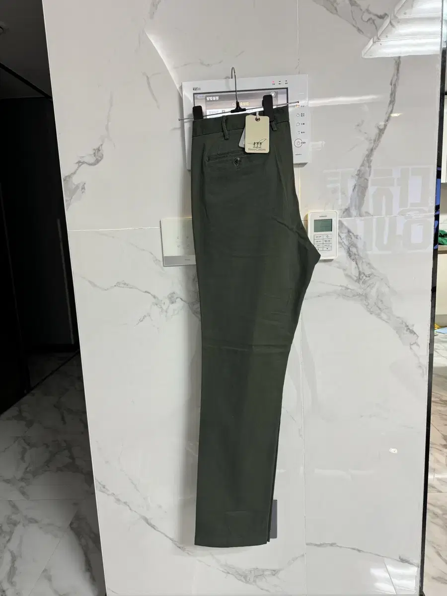 HENRY Cotton Pigment Wash Chino Pants sell new