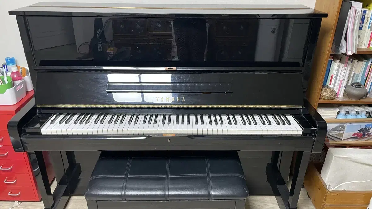 Yamaha U1 H Upright Piano