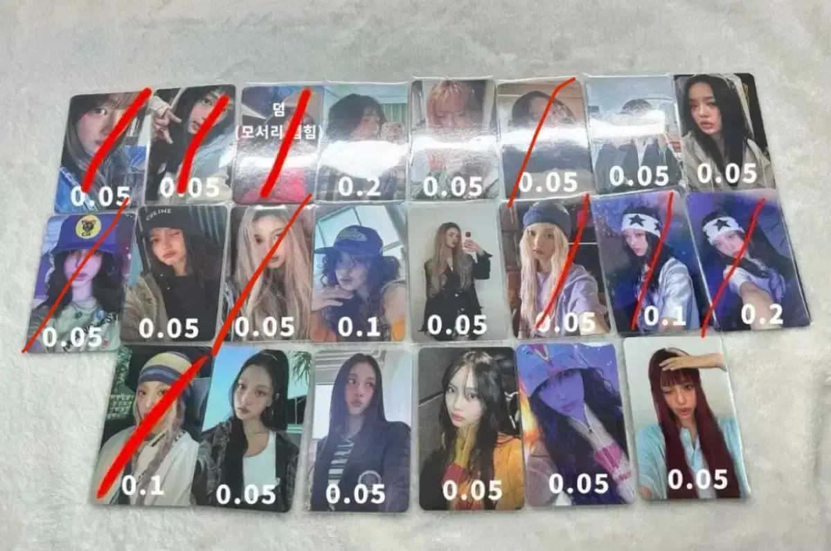 Cheaper than market price! new jeans photocard wts,sell minji hanni danielle haerin hyein