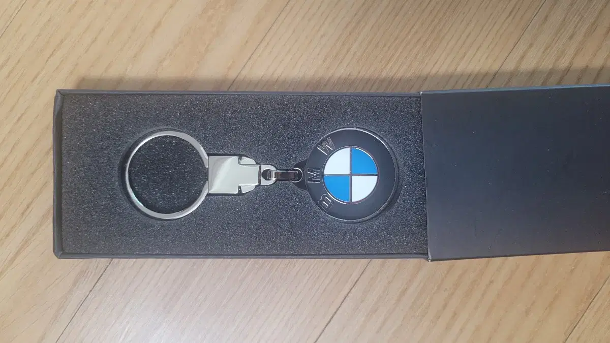 bmw 키링