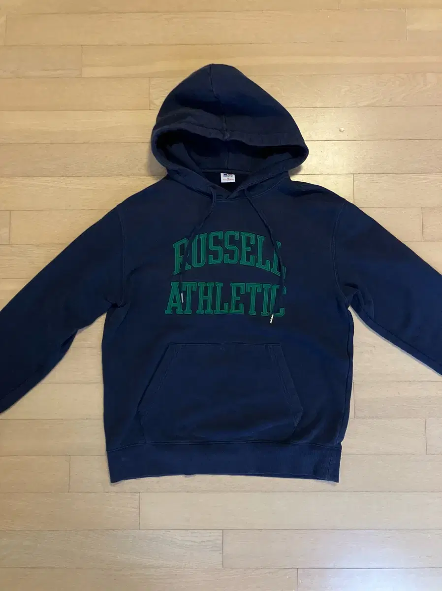 Russell Hoodie M