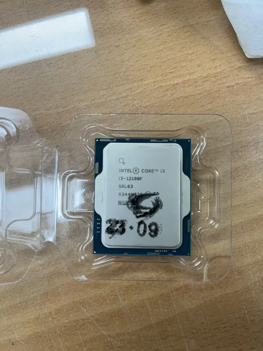 인텔 i3 12100f cpu 판매합니다