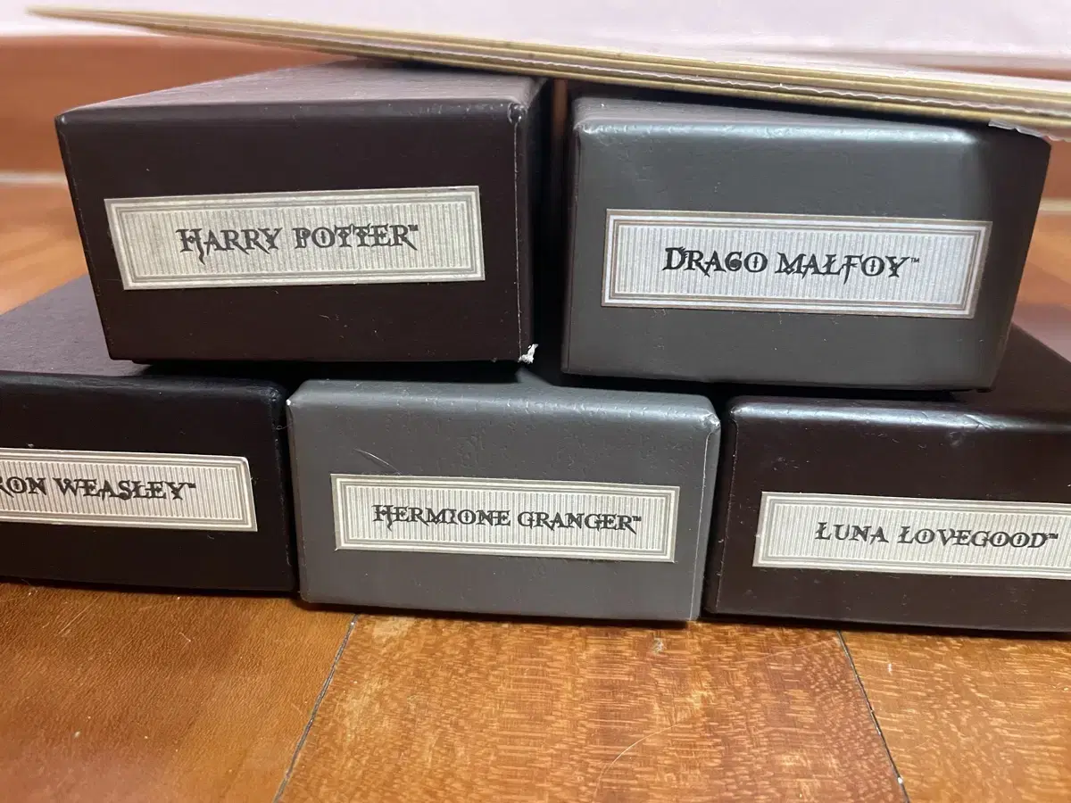 5 Harry Potter Wands & Marauders Map Genuine