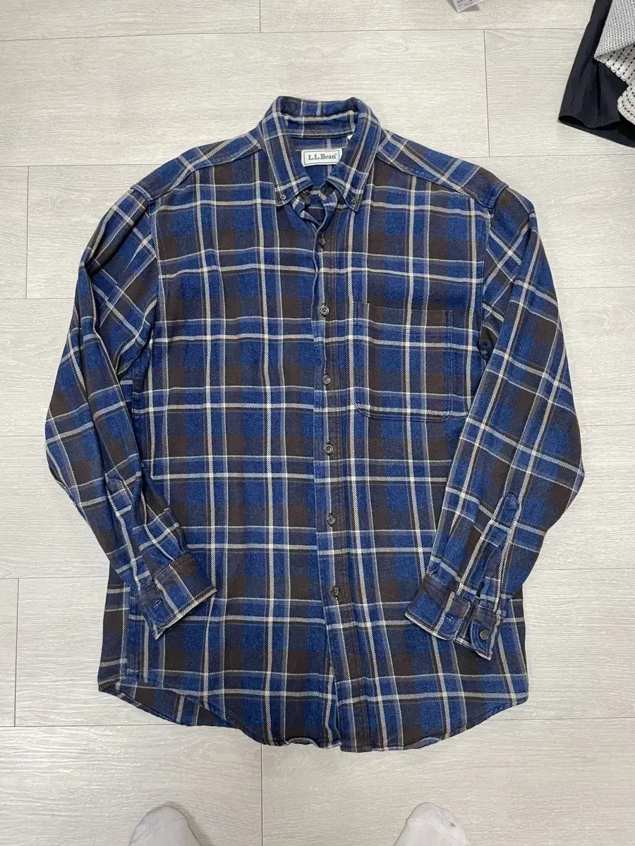 LLbean El Elvin Check Shirt Size 100