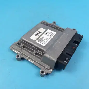 현대 그랜저 HG ECU 39111-3CGA5 / 39111-3CGA0