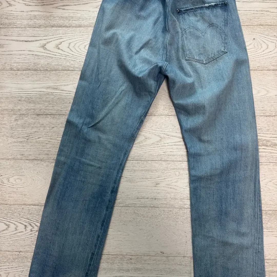 levis lvc 1890 501 xx 32 x 32