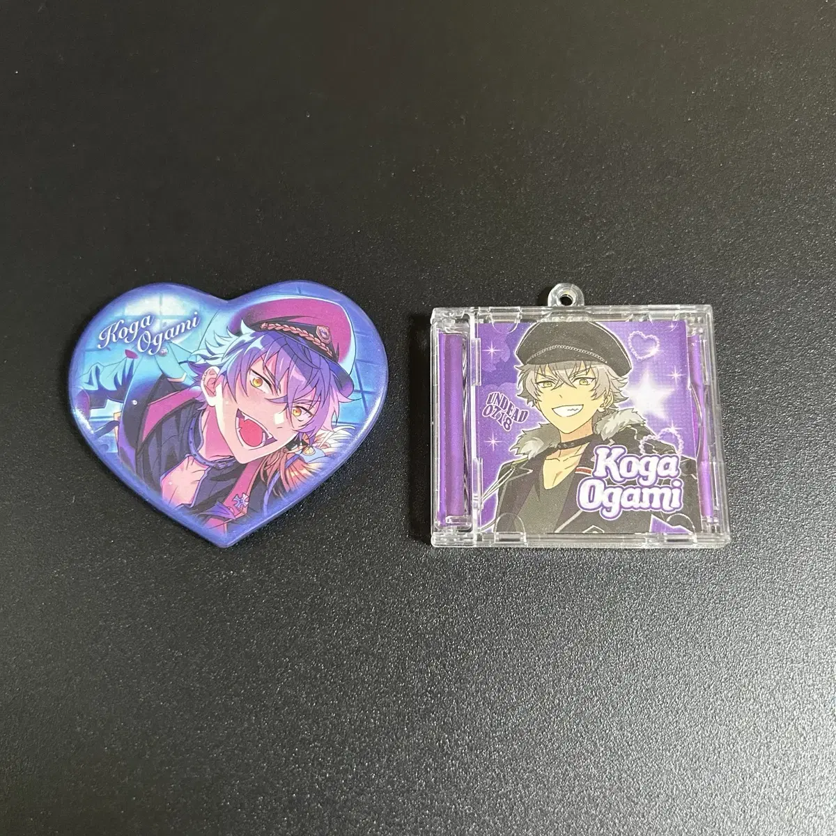 Angsta Ensemble Stars sells Koga CD key holder canbadges