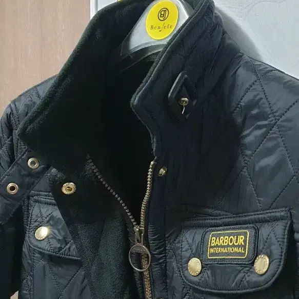 바버 barbour 폴라퀼트 자켓 66