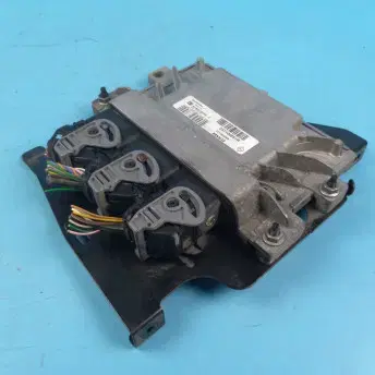 르노 SM3 L38 ECU 모듈 237100551R/237100269R