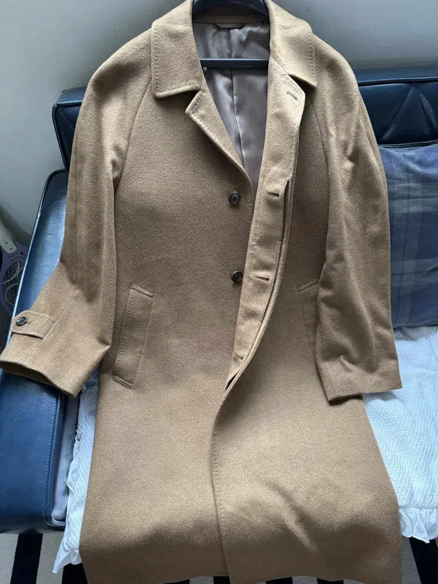 100% cashmere camel coat