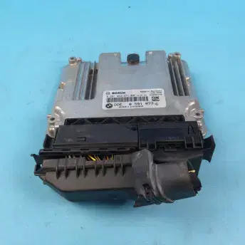 BMW 320D ECU 모듈 8 591 073-01 8591073-01