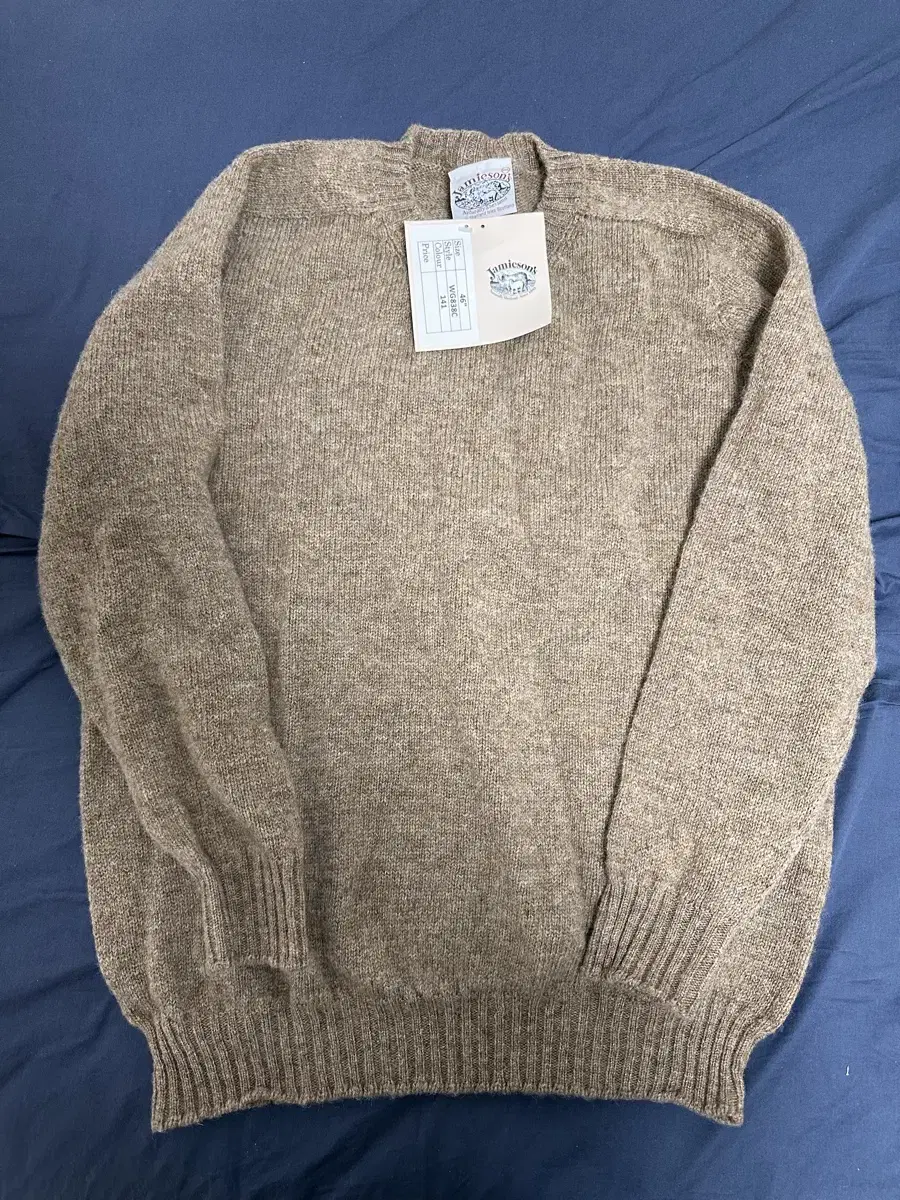 Jamieson's Knit Size 46