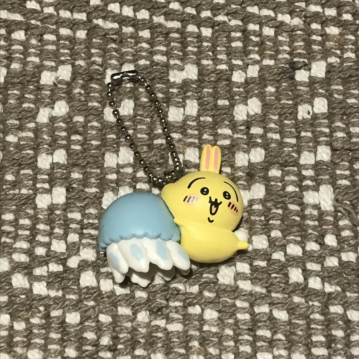 Chiikawa Aquarium Usagi Jellyfish Keyring