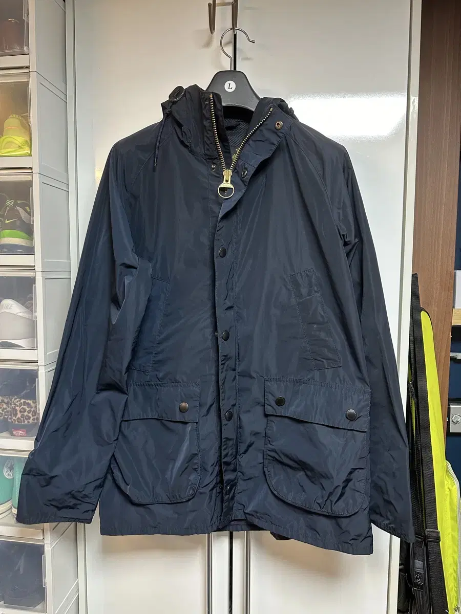 Barbour Hooded Bidale Size 40 Nylon Jacket